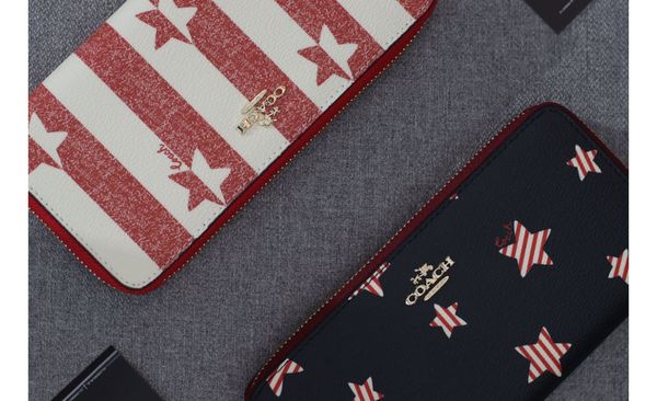 The 10 Top-Rated Coach Wallets for Women – Our Review 👛